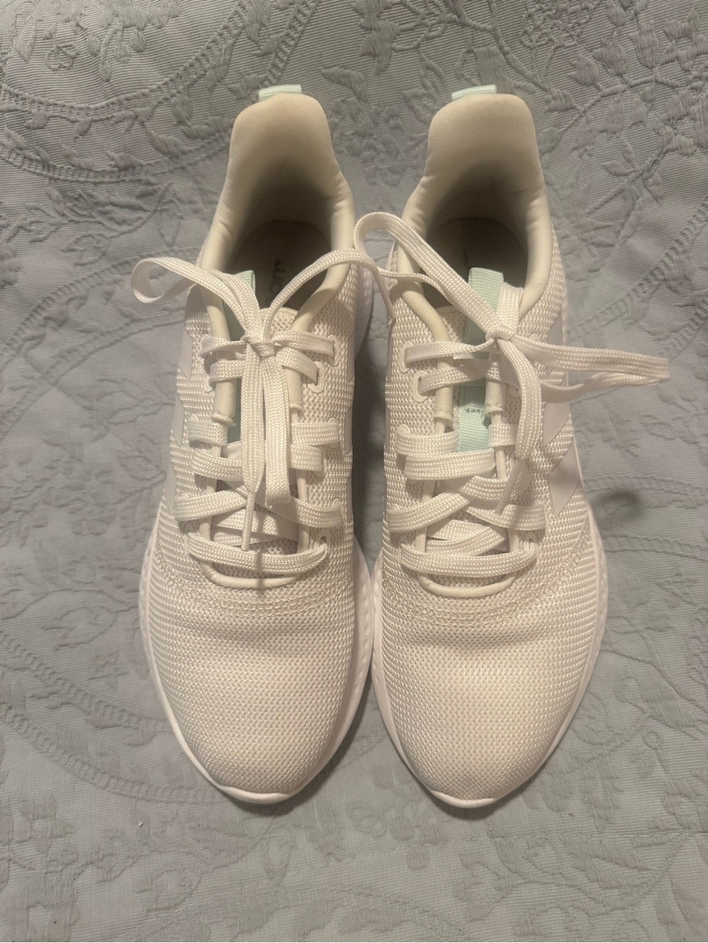 Adidas Women’s 7.5 Lightweight Neutral Mesh Running Sneakers - White